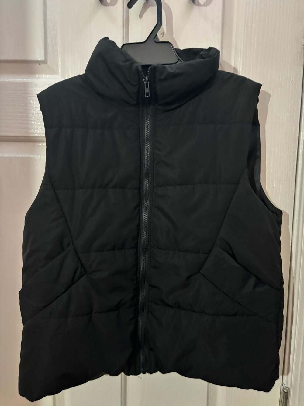 Shein Puffer Vest Size M Black Quilted Stand Collar